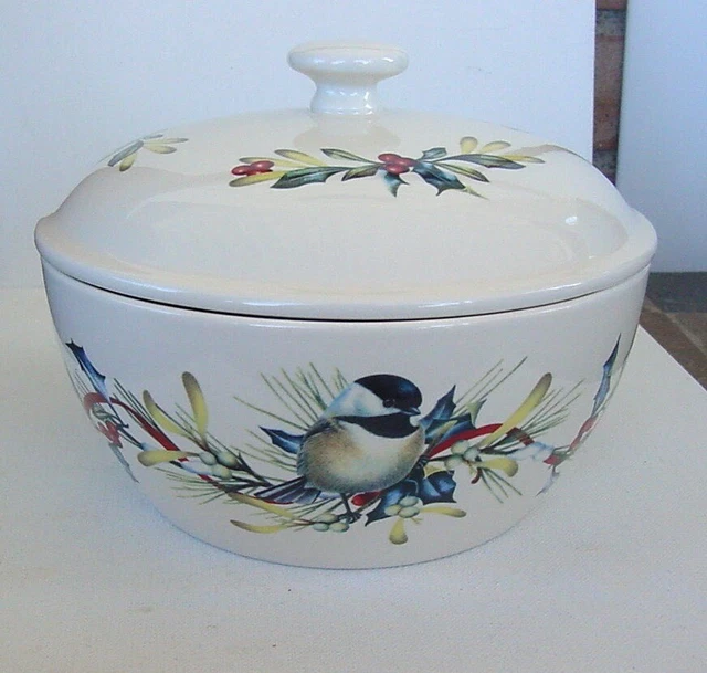 Lenox Winter Greetings Small Casserole with Lid 2qt New in Box