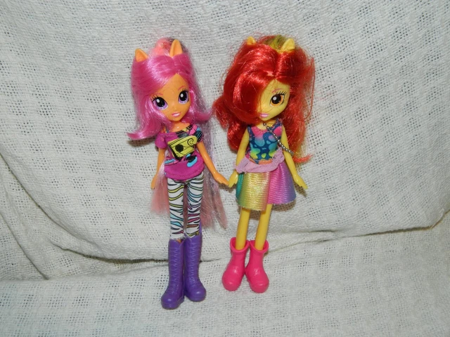 Lot of 2 My Little Pony Equestria Girls Scootaloo Apple Bloom Wild Rainbow Dolls