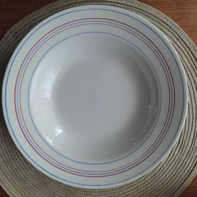 5 ASSIETTES CREUSES Anciennes Ceranord St Amand EUR 10,00 - FR
