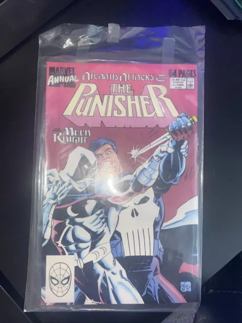 The PUNISHER ANNUAL 2 • MARVEL COMICS 1989 MOON KNIGHT APPEARS ATLANTIS ATTACKS