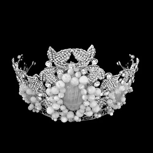 Luxury White Peal Shell Beads & Crystal Rhintstones Crown & Earring Clip On Set 3