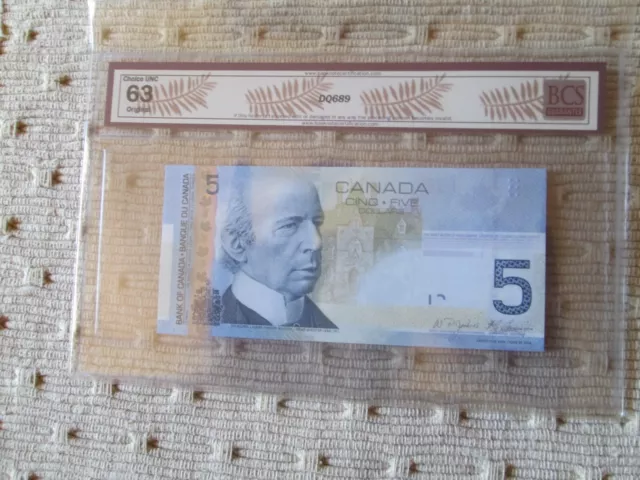 2006 Canadian Graded Sequential Five Dollar Banknotes (3) 