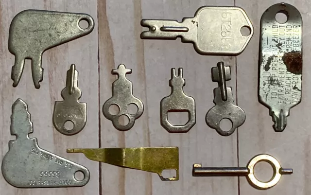 Used Keys Collection Of 10 Special Purpose Keys Handcuffs Etc. LOW $ BUY IT NOW!