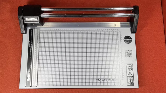 RotaTrim Mastercut II M15 Professional "M" Series Rotary Trimmer 15”