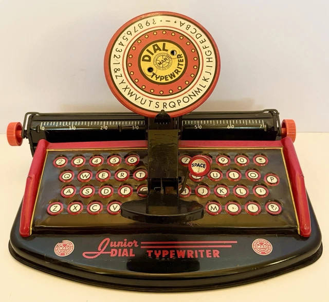 Machine à écrire Remington ancienne (D'occasion) à Ollon VD pour CHF 2