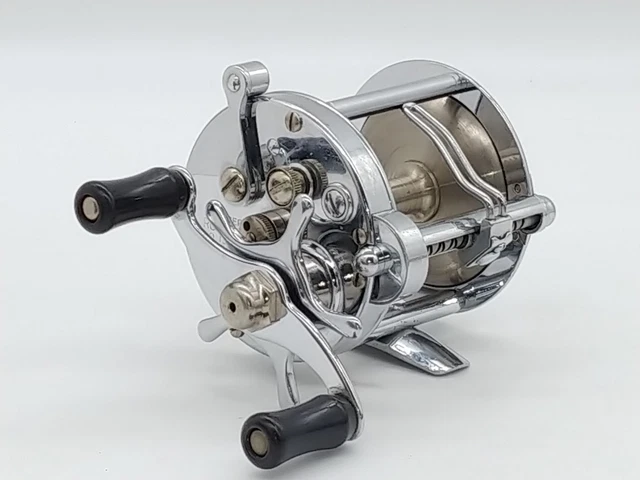 VINTAGE PFLUEGER ROCKET No 1355 Trolling Reel Made in the USA