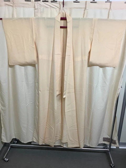 Japanese Vintage Kimono pure silk family crest cream length 62.20 inch used