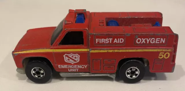 1974 HOT WHEELS Emergency Unit #50 First Aid Fire Truck Hong Kong Mattel Vintage