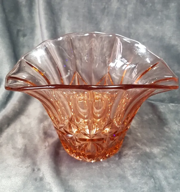 Vintage Art Deco Pink Pressed Glass Vase Basket & Glass Frog Table Centrepiece