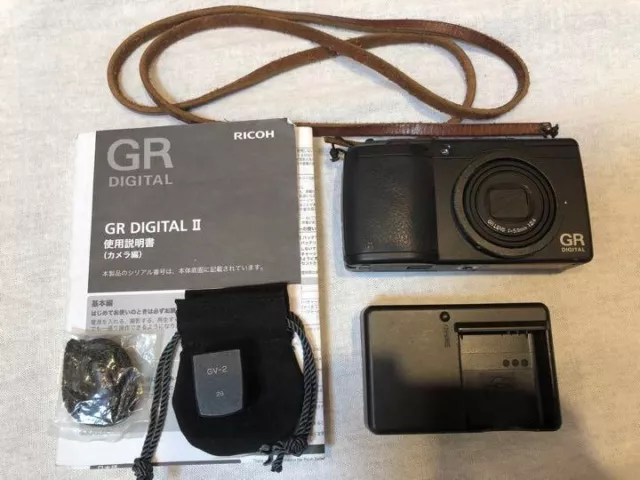 Ricoh GR II Compact Digital Camera 16.2MP used