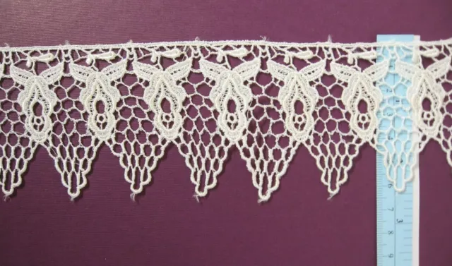 10 Yards - Ivory 2 1/2" Rayon Venise Lace Trim