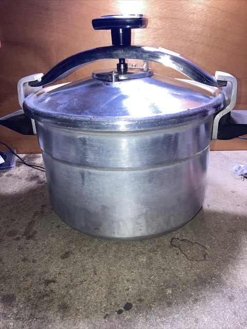 Cocotte Minute SEB 8L Vintage En Aluminium - Années 70/80 - Bon état