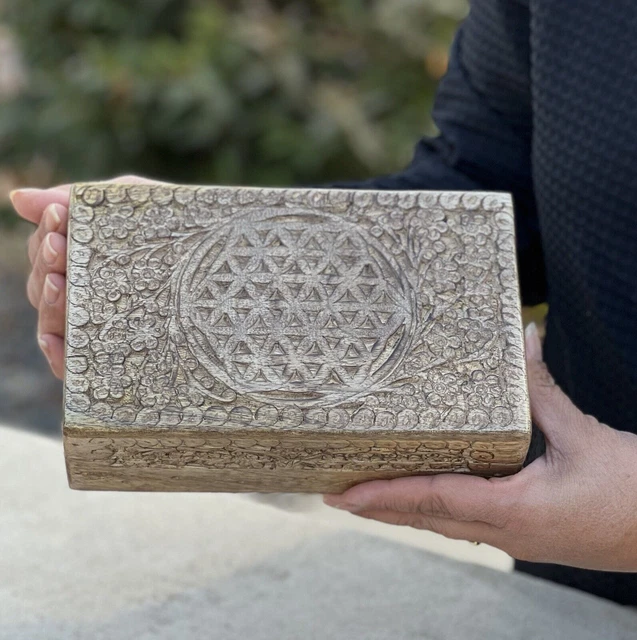 Hand Carved Flower Of Life Wooden Keepsake Storage Stash Box - Fast Shipping!!!