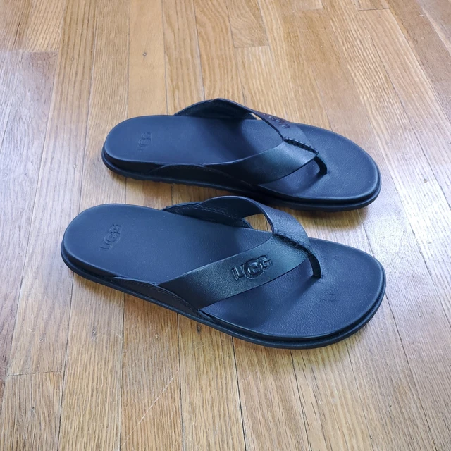UGG Solivan Flip Flop Womens Sz 6 Thong Sandals Black Sandal NEW NWOB (KZ3) UGG Solivan Flip Flop Womens Sz 6 Thong Sandals Black Sandal NEW NWOB (KZ3)