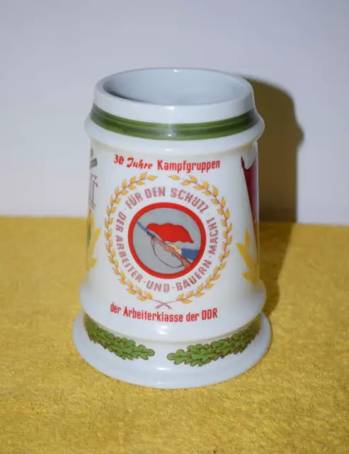 Bierkrug Porzellan 30 Jahre Kampfgruppen Kampfgruppe der DDR 1953-83 SELTEN RAR