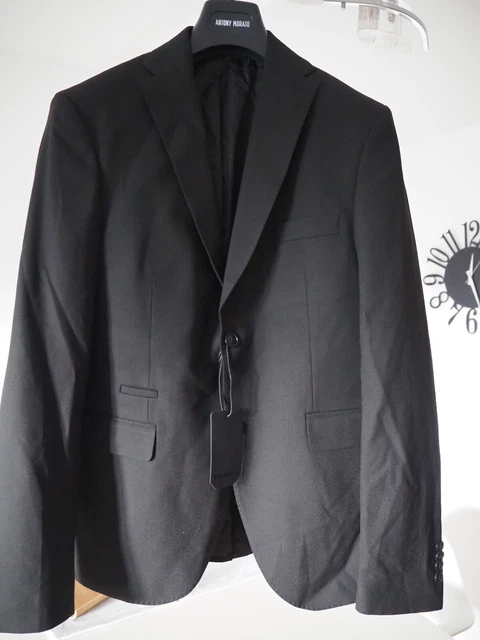 Pull&Bear. Chaqueta blazer negra. Talla 50 / L