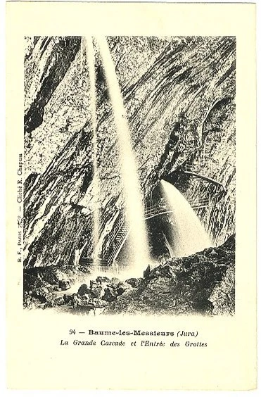 CPA 39 Jura Baume-les-Messieurs La Grande Cascade et l'Entrance des Caves