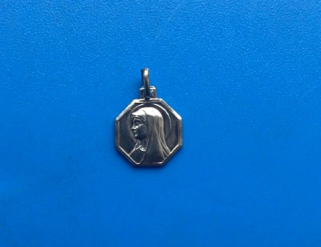 Pendentif En Or Massif 9 Carats - Motif Marie Et L'enfant Jésus - Neuf Sans Emballage - Bijou Chrétien