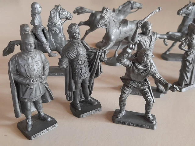 Lot Figurines Publicitaires Caiffa – Mokarex – Collection Vintage
