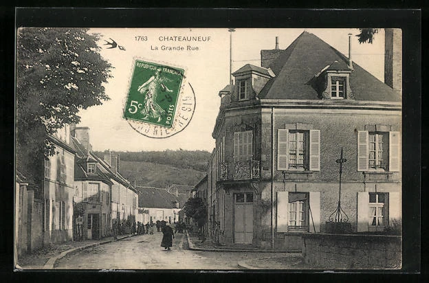 CPA Chateauneuf, La Grande Rue