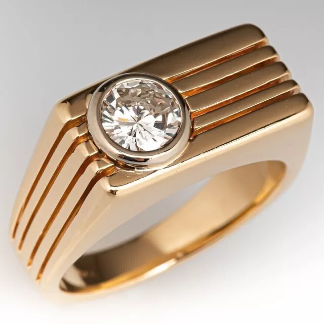 Round Cut G/Vs2 1CT Lab Grown Diamond Men's Engagement Ring In 14K Yellow Gold