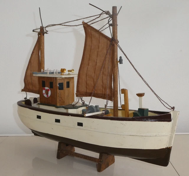 Ancien Appât De Pêche En Bois Rouge Et Blanc - Vintage 3