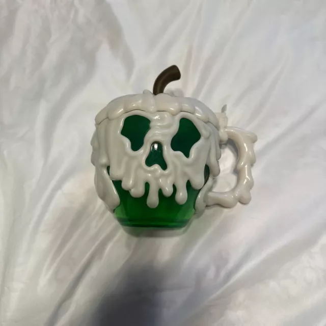 Disney Parks Snow White Evil Queen Green Poison Apple Glowing Mug Stein