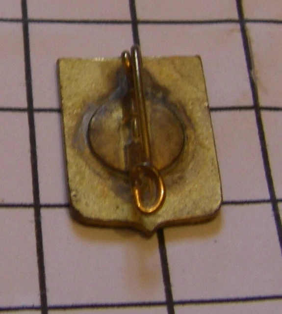 REF C - Ancienne BROCHE émaillée BLASON ARMOIRIES de L'ILE D'OLERON COAT OF ARMS EUR 8,00 - FR