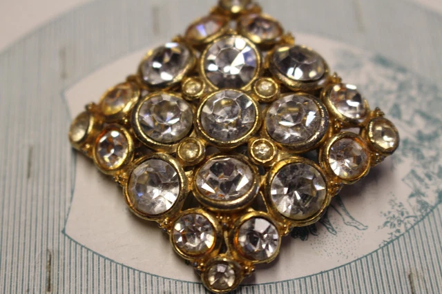 Broche Vintage Strass Argenté - Occasion Bon état - Accessoire Rétro Pour Veste Ou Foulard