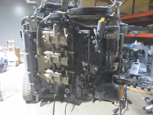 2003 F225 225 Hp 4-Stroke Yamaha Outboard Powerhead - 190 Psi On All