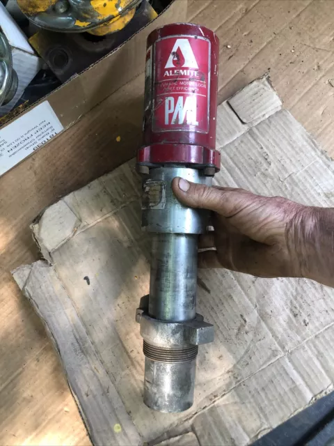 ALEMITE PUMP 9668 X8 AIR PNEUMATIC  (parts, But Appears To Work As Expected)