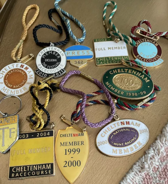Cheltenham Festival Members Badges (10)