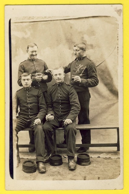cpa France Carte Photo MILITAIRES SOLDATS en UNIFORME du 4, 5 et 9e Régiment