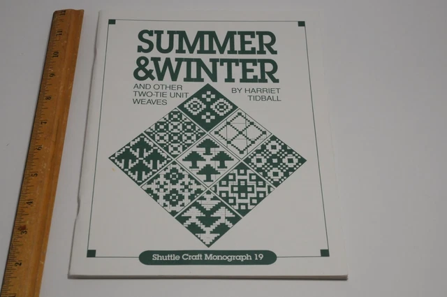 VERANO E INVIERNO Y OTROS TEJIDOS DE UNIDAD DE DOS CORBATAS Por Harriet Tidball