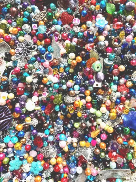 200g  BEAD SOUP ASSORTED BAG  OF BEADS, CHARMS & SPACER BEADS