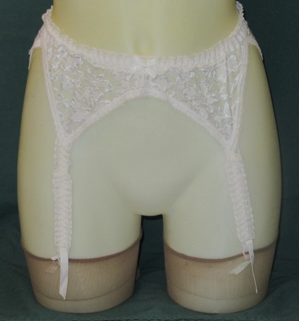 Vintage Frederick's White Lace Garter Belt Style 5811 One Size