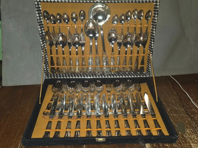 Ménagère Ancienne 51 Pièces En Métal Argenté – Poinçons Achille Princet