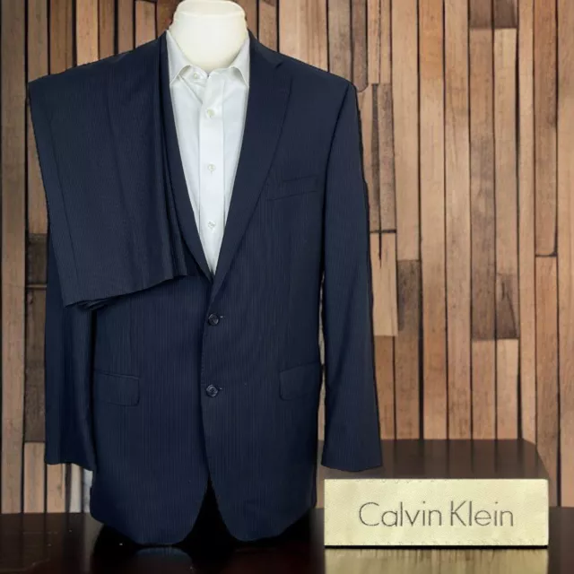 Calvin Klein 2 Piece Suit Mens 42R 34x31 Navy Gray Stripe