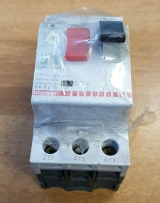 690V LR=2,5A4A Bticino BTICINO MS32/4 SALVAMOTORE MAGNETOTERMICO 3P 2,5 MODULI DIN 
