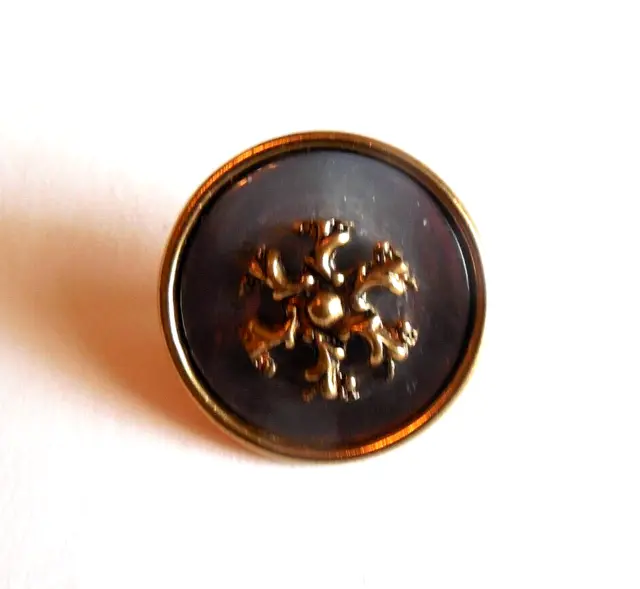 Vintage Smokey Pearl Shell Button Set in Metal - 1  1/8"