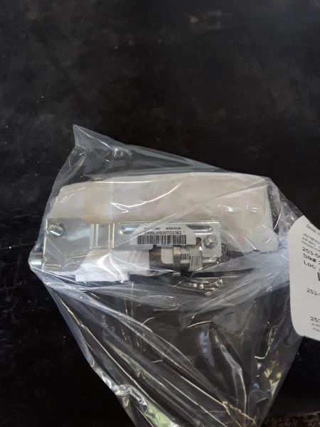 Air Bag for Front Passenger Seat Fits 10-13 SX4 1688327