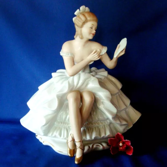 alte Wallendorf Porzellan Figur ca. 23,5 cm Tänzerin Ballerina Spiegel / dv 399