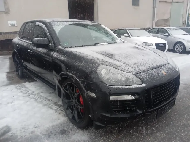 Porsche Cayenne 4.7 V8 Turbo S 500 PS Gepflegt 114" KM Finanzierung möglich  !!!