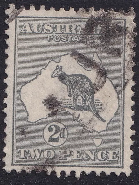2d GREY KANGAROO 2nd WMK VF-XF CENTRED AUSTRALIA STAMP ROO MUST HAVE ACSC W sg24