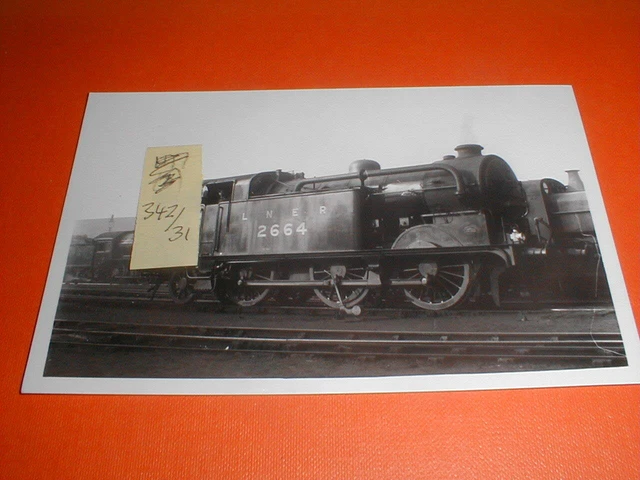 LOCO PHOTO LNER GNR BR 0-6-2T N2 CLASS No 2664 [69570] 3 £1.50 ...