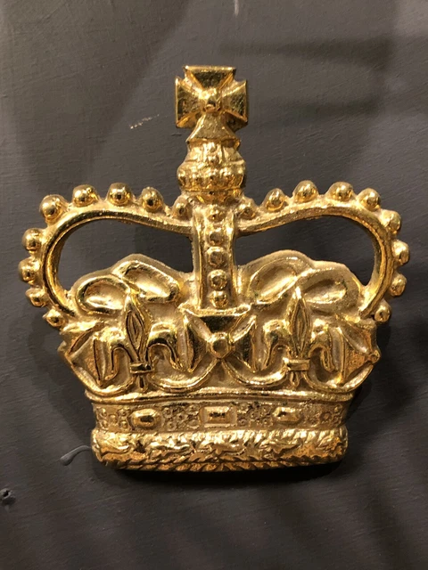 Queen Elizabeth Gold Crown Brass wall Plaque Royal crown cast in solid brass