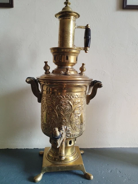 Urne à café en laiton Loubat antique 5 Lt, éco-responsable pour soirées