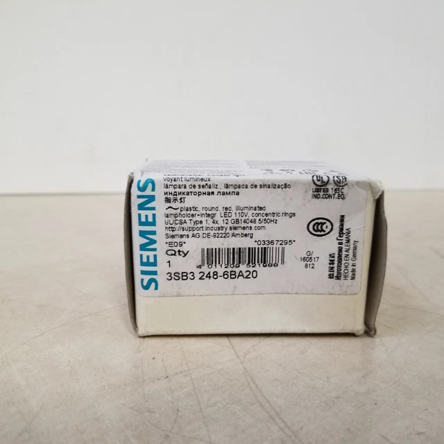 Siemens 3Sb3 248-6Ba20 Red Illuminated Indicator Light