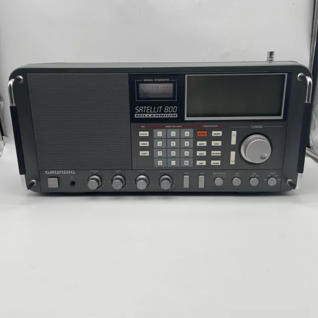 Grundig Satellite 800 Millenium Shortwave Radio World Band Receiver Unit Only
