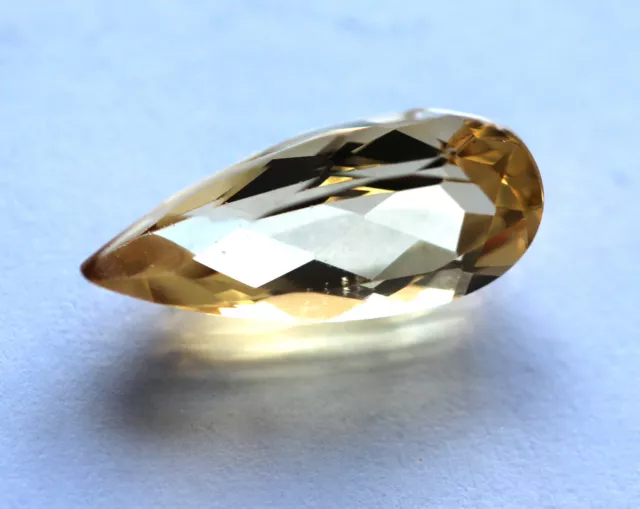 2,90 ct Beau Béryl jaune du Brésil